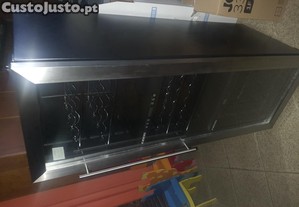 Frigorifico para vinhos preto