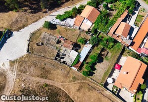 Moradia T3 Para Restauro Em Lagares-Penafiel