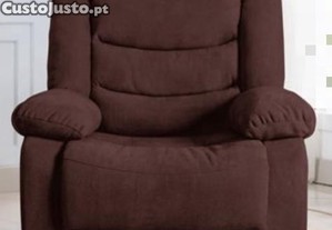 Poltrona Relax elétrica em tecido cor chocolate