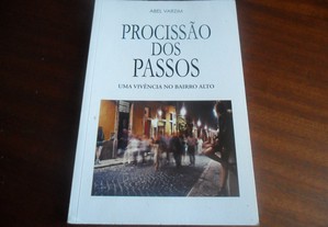 "Procissão dos Passos - Uma Vivência no Bairro Alto" de Abel Varzim - 1ª Edição de 2014