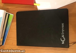 caderno preto sem argolas