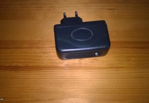 Carregador adaptador 5.5V para USB