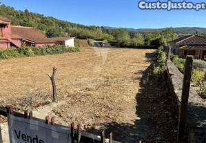 fantástica de terreno em vidago - boa localização!