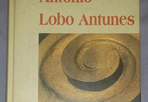 O manual dos inquisidores, de António Lobo Antunes.