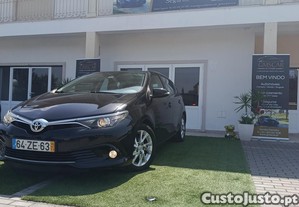 Toyota Auris 1.6 D4D Comfort + Navi - 15