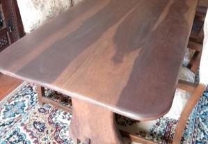 Mesa XL artesanal rústica em madeira