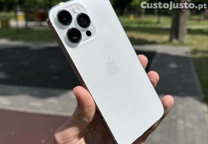iPhone 14 Pro Max disponvel