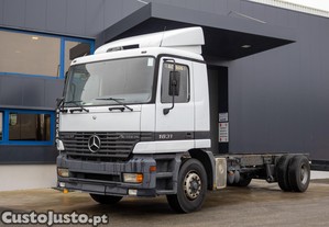Mercedes Actros 1831