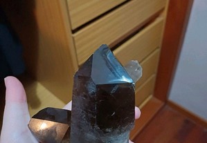 Ponta de cristal de quartzo fumado