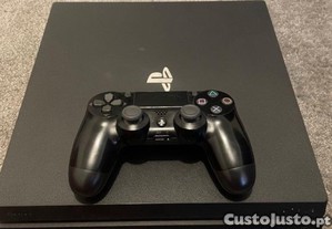 Ps4 pro 1tb só trocar o disco HD e tá nova