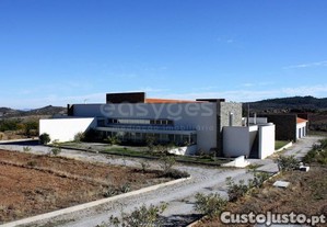 Excelente Moradia De Luxo T6 Com Dois Pisos Em...