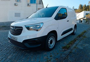 Opel Combo 1.5 D (2 lugares)
