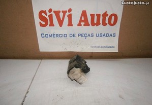 Fecho Central dianteiro esquerdo Fiat Punto 2001