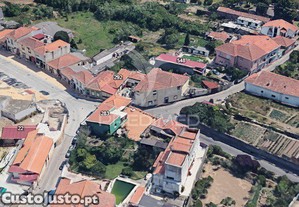 Investimento em canidelo   ilha com 8 habitações totalmente