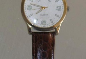 Relógio Louis Valentin.