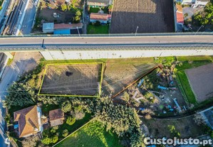 Terreno para construção com 645m2 nos Casais do campo em Coimbra