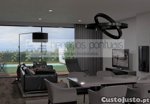 Moradia Banda T3 Com 3 Suites
