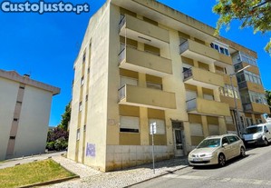 Prdio - 8 T2 + Sto - Pvoa De Santa Iria