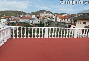 Moradia v6 em peso da régua