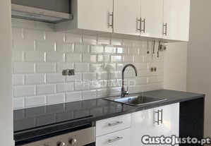 Moradia t2 com logradouro, remodelada, em são brás dos matos, alandroal