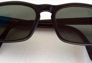 Óculos de sol Ray Ban pretos