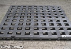 Estrado pl�stico 500x500x24mm 4=1M2