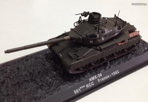 Miniatura 1:72 Tanque/Blindado/PanzerCarro Combate AMX-30 (França)