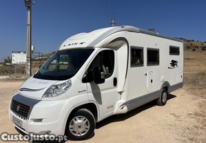 Autocaravana LAIKA Kreos 3009  Fiat Ducato 3.0 160CV Automática Camas Gémeas