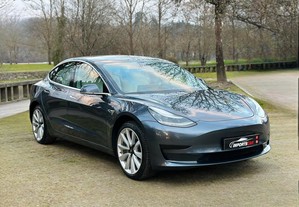 Tesla Model 3 Long-Range RWD