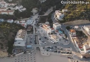 Terreno Urbano Com Vista Mar Em Salema, A 120 M...