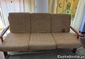 Sofá-cama 3 lugares em madeira