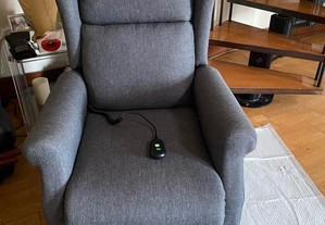 Sofa electronic com comando para deitar sentar encostar. NOVO