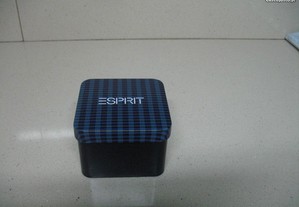 Caixa nova de marca Esprit