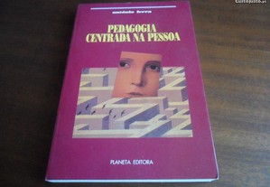 "Pedagogia Centrada na Pessoa" de António Ferra