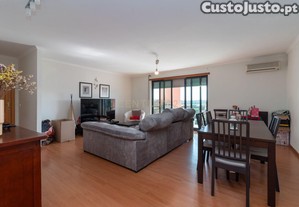 Apartamento T3 com 2 Estacionamentos   Colinas da Arrábida, Quinta do Anjo