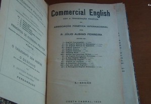 Commercial english por P. Júlio Albino Ferreira