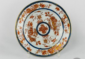 Prato Porcelana da China, Período Kangxi, decoração Rouge de Fer