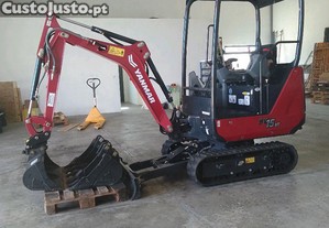 Mini escavadora giratria Yanmar 1600kg Nova