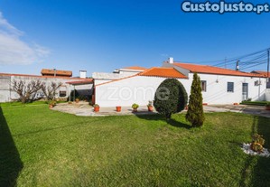 Moradia T2 + 2 Anexo Com Potencial Bifamiliar |...