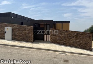 Kayo Residences - Moradias Individuais T3 E T4...