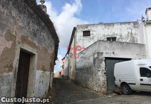 Moradia T3 Em Torres Vedras (São Pedro, Santiago, Santa Maria Do Castelo E São Miguel) E Matacães,Torres Vedras, Lisboa, Torres 
