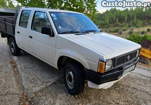 Nissan Pick Up 6lugares