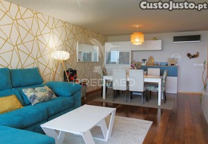 Apartamento t3 com sute, varandas e garagem para 2 carros no centro de aveiro