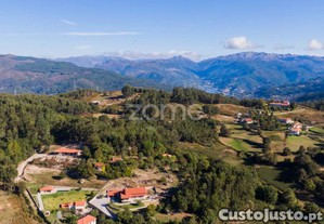 Moradia Com Terreno De 1.445 M2 -Vieira Do Minho