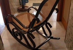 Rocking Chair  - Cadeira de baloiço