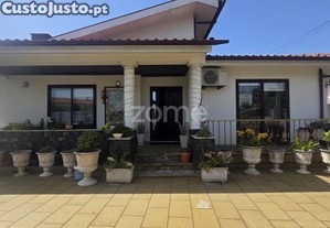 Moradia T3| 1.075M² De Terreno | Ideal Para...