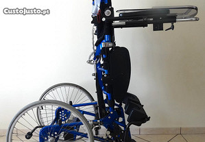 Cadeira de rodas semi-eletrica vertical usada