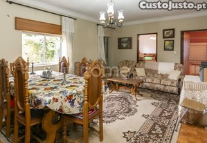 Moradia T4 Alijó