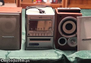 Aparelhagem LG CD R�dio Cassete MP3 c/comando e colunas