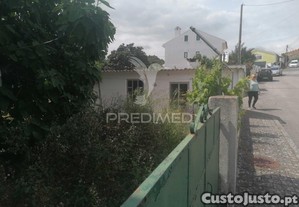 Terreno urbano em alverca